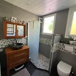 Echoppe Bordelaise Avec Jardin Дом отдыха